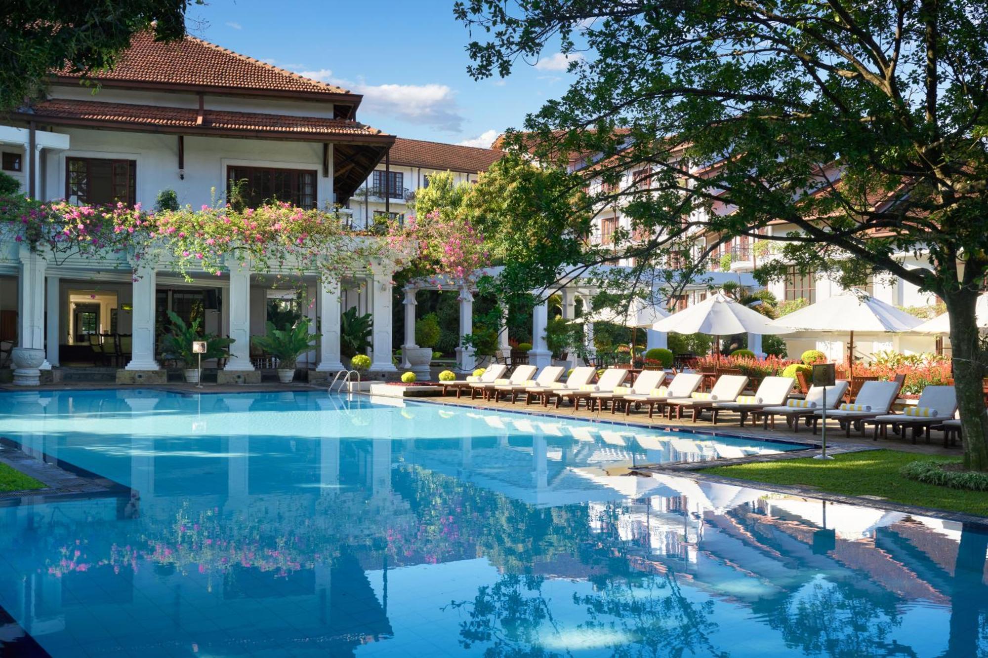 Mahaweli Reach Hotel Kandy Eksteriør bilde