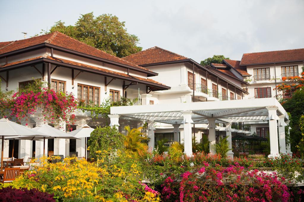 Mahaweli Reach Hotel Kandy Eksteriør bilde